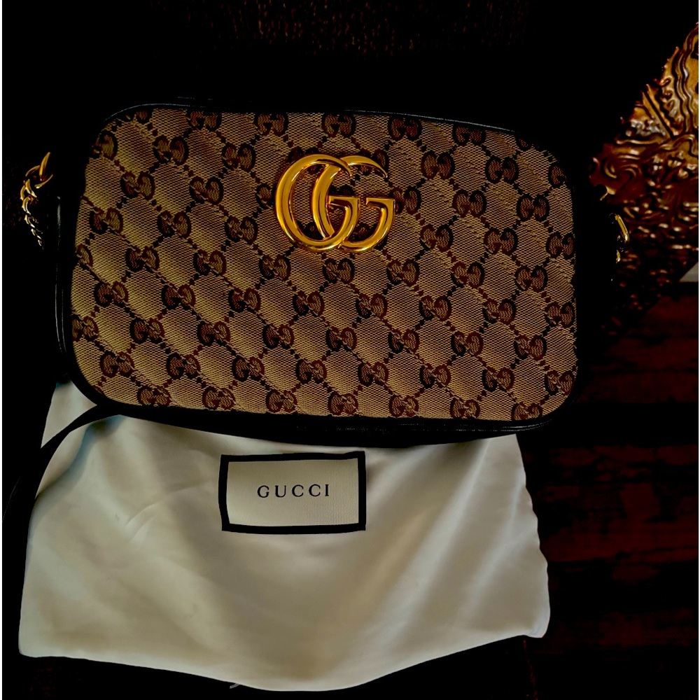 It’s Real Y’all!:) Gucci crossbody purse with/bag